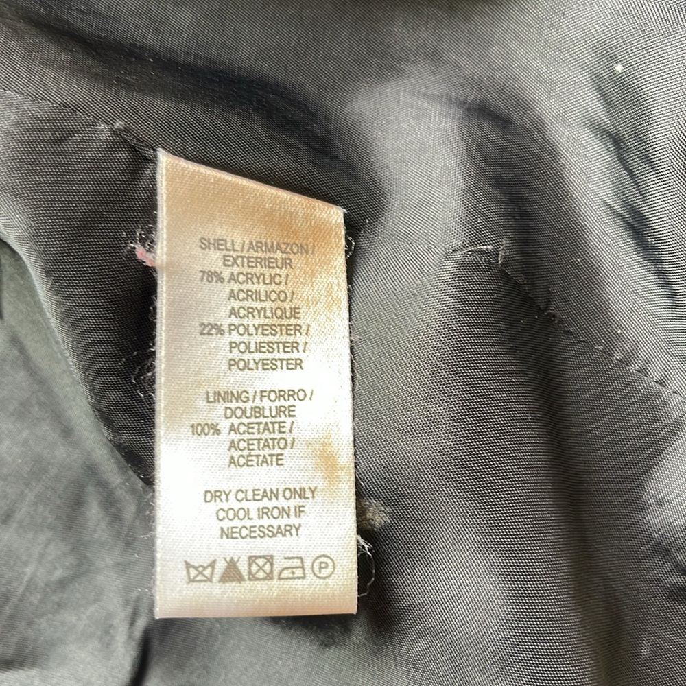 Coat - Picture 12 of 12
